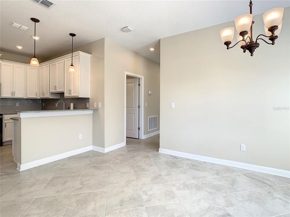 Recently Sold: $319,000 (2 beds, 2 baths, 1503 Square Feet)