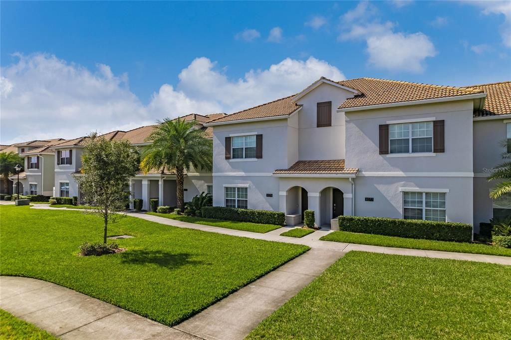 Recently Sold: $475,000 (4 beds, 3 baths, 1914 Square Feet)
