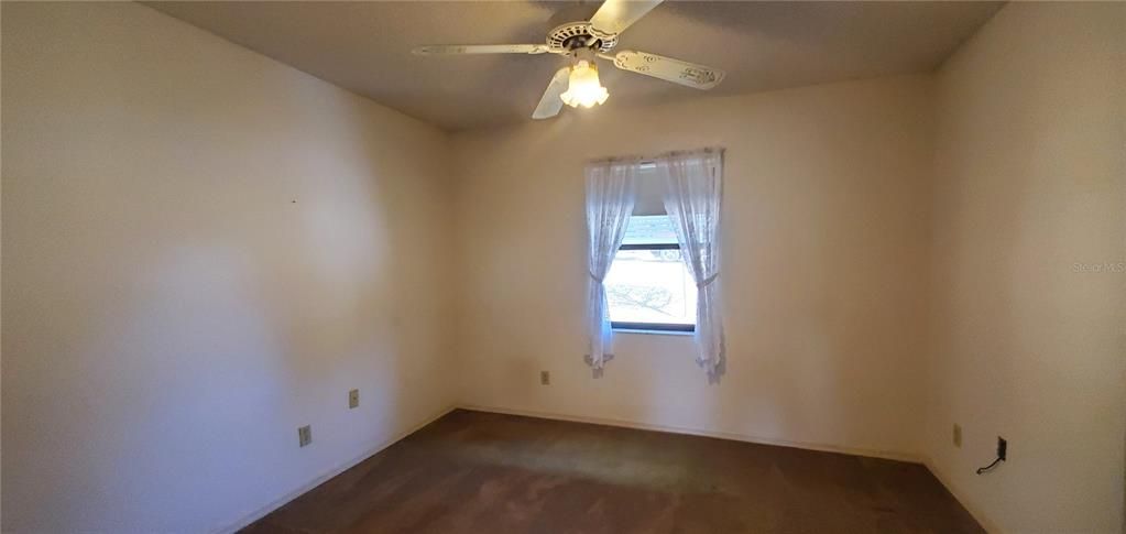 Recently Sold: $150,000 (2 beds, 1 baths, 808 Square Feet)