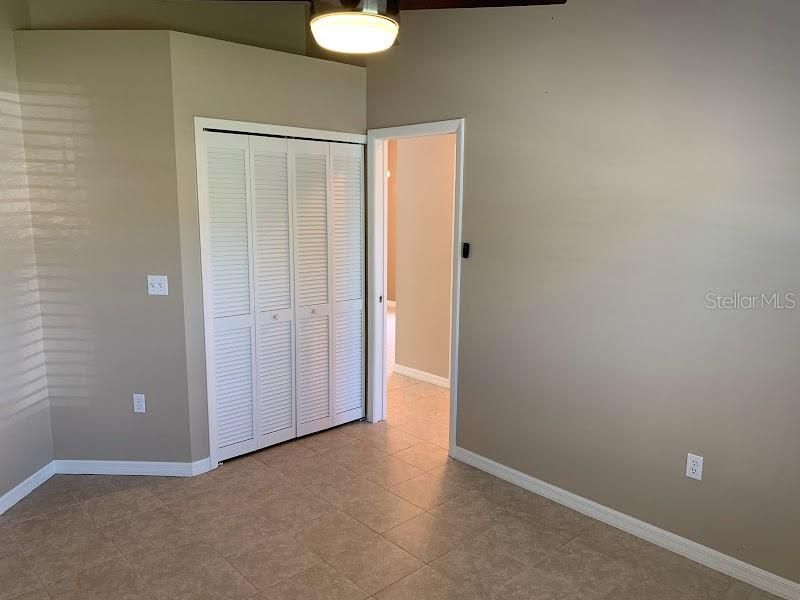 Recently Rented: $2,950 (3 beds, 2 baths, 1600 Square Feet)