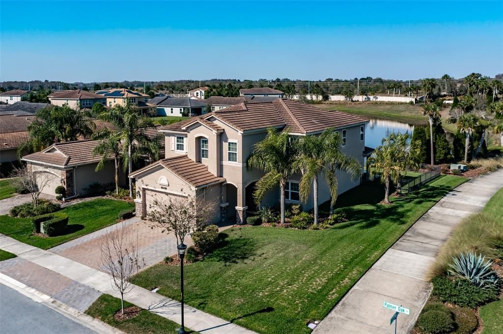 Recently Sold: $798,000 (5 beds, 4 baths, 3381 Square Feet)