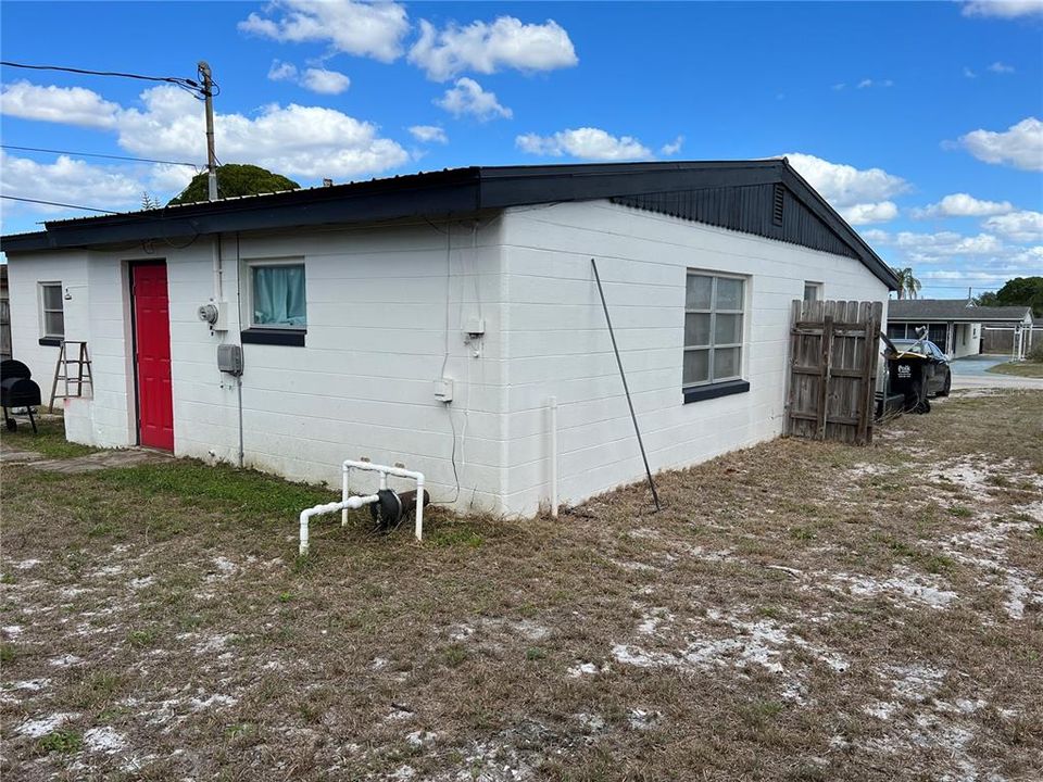 Recently Sold: $175,000 (3 beds, 2 baths, 1081 Square Feet)