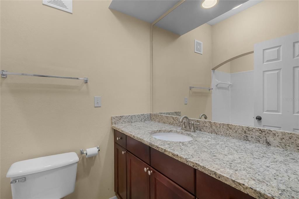 Recently Sold: $259,500 (2 beds, 2 baths, 1478 Square Feet)