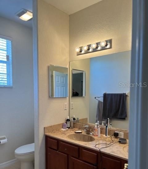 Recently Rented: $1,900 (3 beds, 2 baths, 1534 Square Feet)