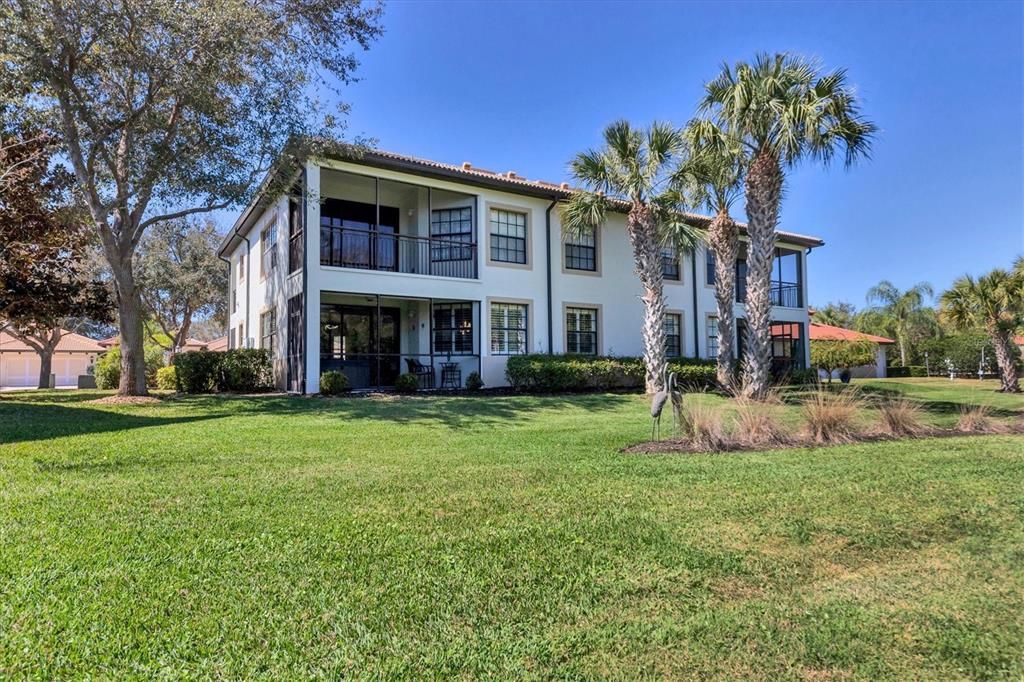 Recently Sold: $315,000 (3 beds, 2 baths, 1383 Square Feet)