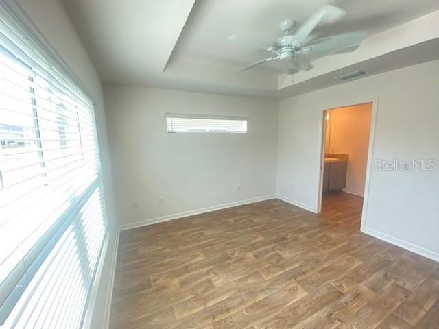 Recently Rented: $2,000 (2 beds, 2 baths, 1300 Square Feet)