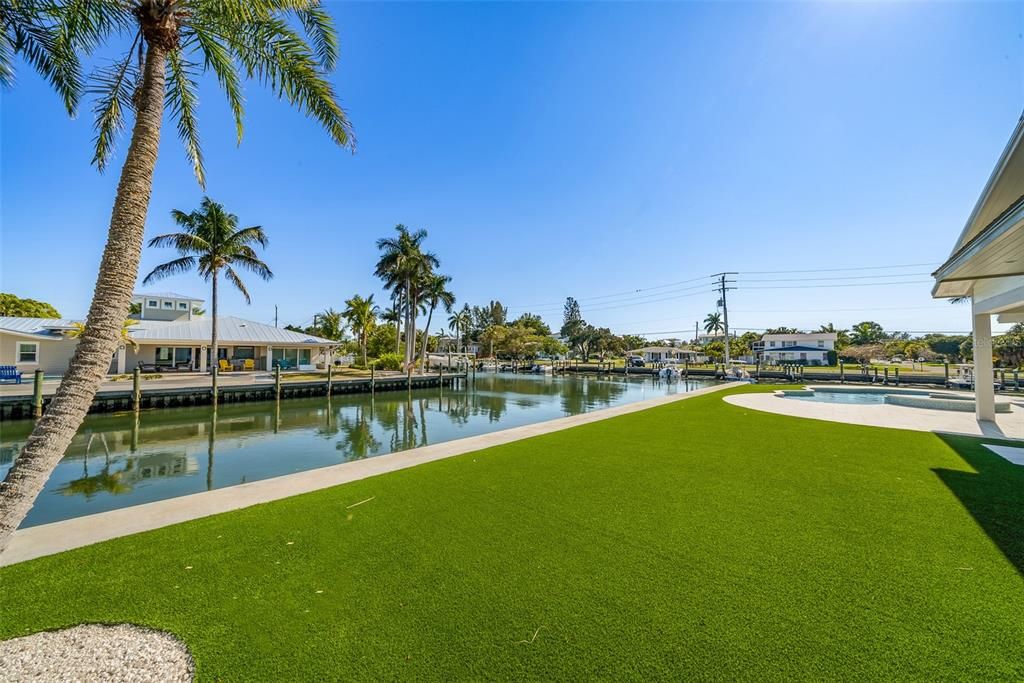 Recently Sold: $3,700,000 (4 beds, 4 baths, 1598 Square Feet)