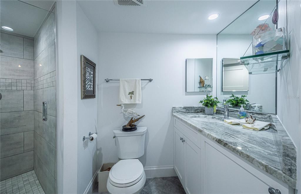 Recently Sold: $1,790,000 (2 beds, 2 baths, 1288 Square Feet)