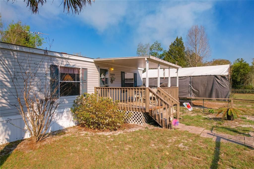 Recently Sold: $120,000 (3 beds, 2 baths, 960 Square Feet)