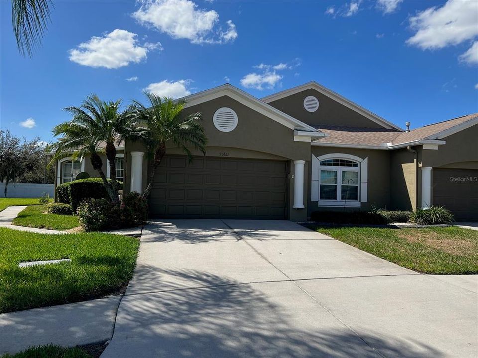 Recently Sold: $302,500 (2 beds, 2 baths, 1743 Square Feet)