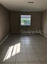 Recently Rented: $925 (2 beds, 1 baths, 777 Square Feet)