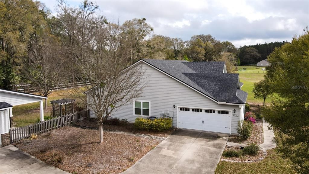 Main house w/ 2 car garage