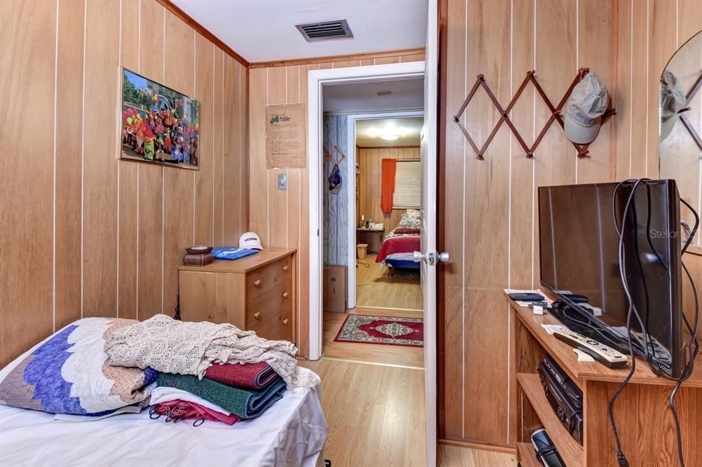 Vendido Recientemente: $159,900 (3 camas, 2 baños, 1030 Pies cuadrados)