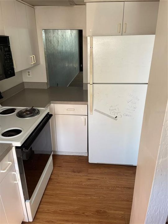 Recently Sold: $45,000 (1 beds, 1 baths, 808 Square Feet)