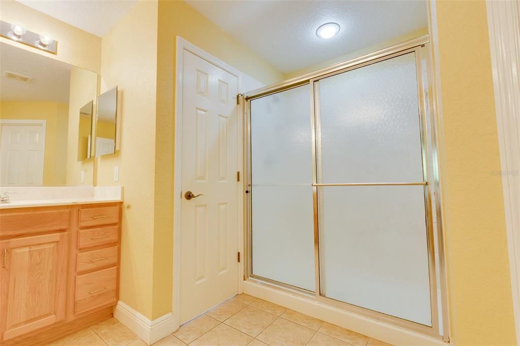 最近售出: $250,000 (3 贝兹, 2 浴室, 1610 平方英尺)