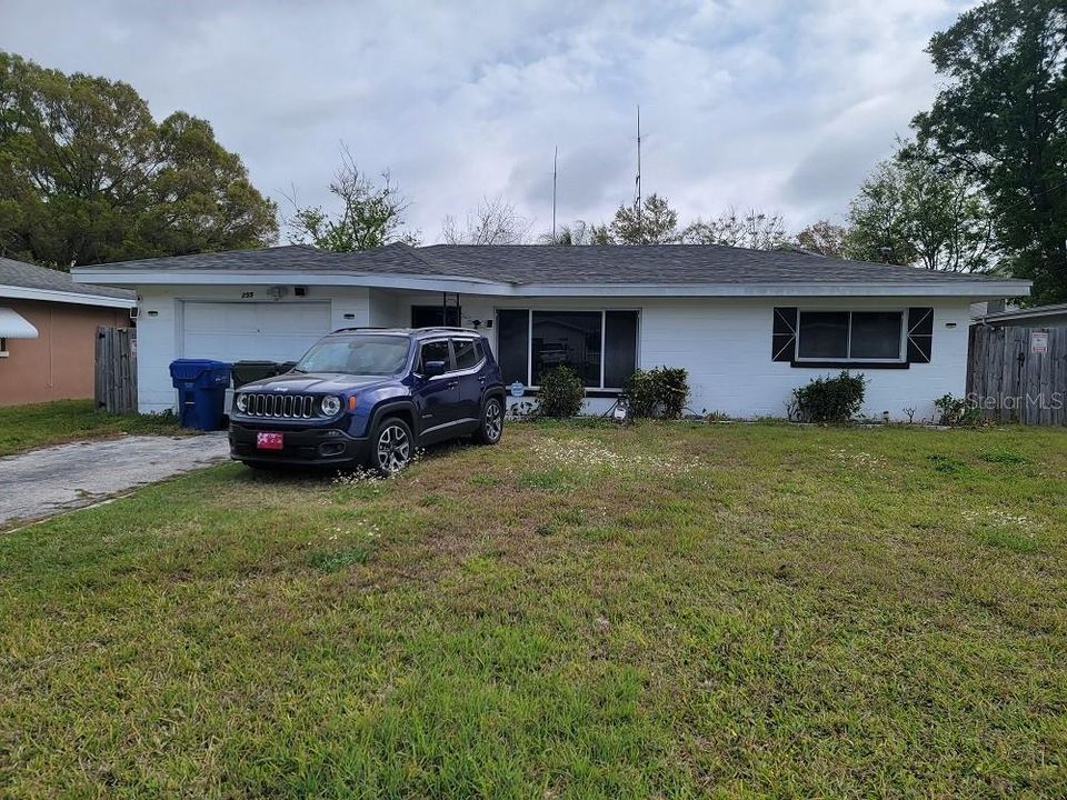 Недавно продано: $220,000 (2 спален, 1 ванн, 920 Квадратных фут)