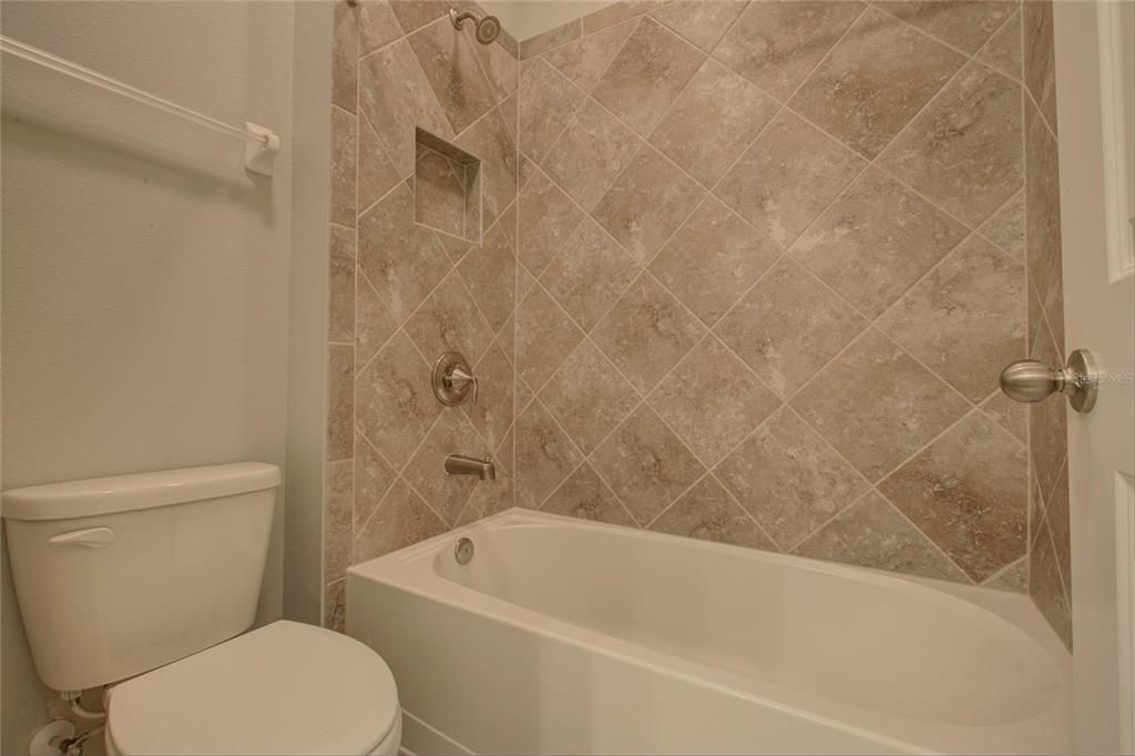 Недавно арендовано: $3,850 (4 спален, 3 ванн, 2820 Квадратных фут)