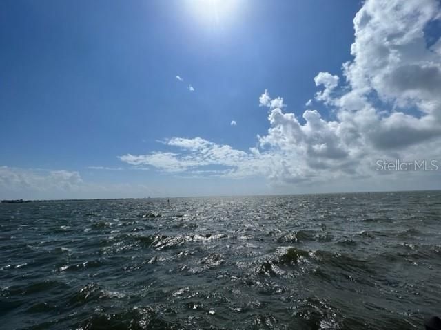 Недавно продано: $3,200,000 (0.25 acres)