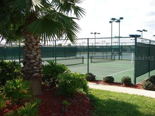 Pickelball & Tennis Courts