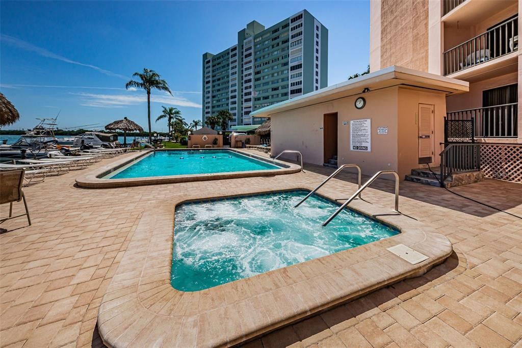 Spa/Hot tub.