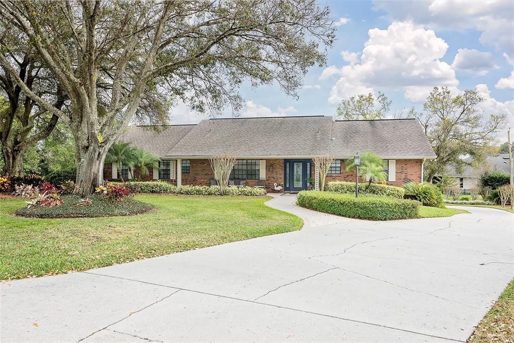 Recently Sold: $799,900 (4 beds, 3 baths, 4240 Square Feet)