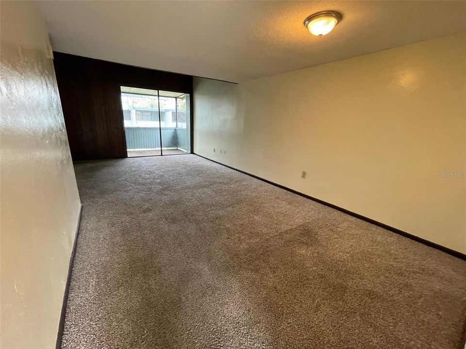 Recently Sold: $57,000 (1 beds, 1 baths, 808 Square Feet)