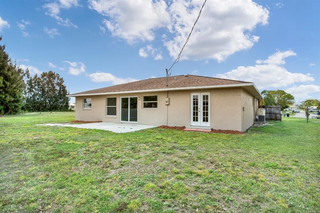Recently Sold: $319,000 (3 beds, 2 baths, 1502 Square Feet)