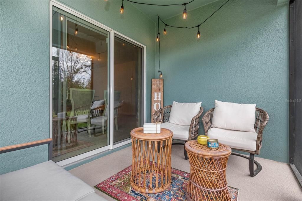 Recently Sold: $330,000 (4 beds, 2 baths, 1828 Square Feet)