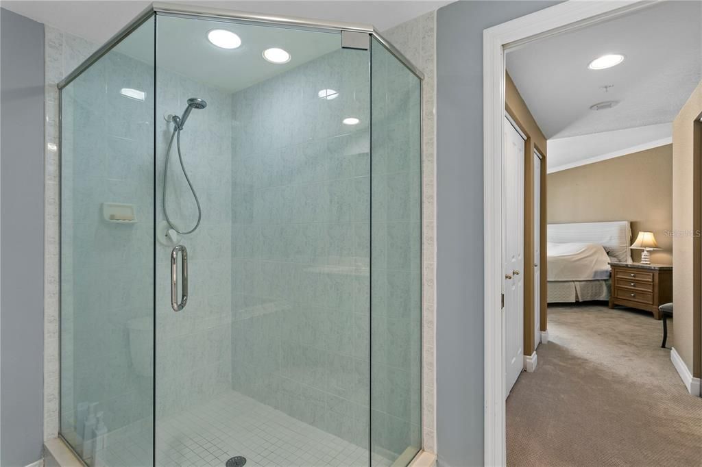 最近租的: $7,000 (2 贝兹, 2 浴室, 1427 平方英尺)