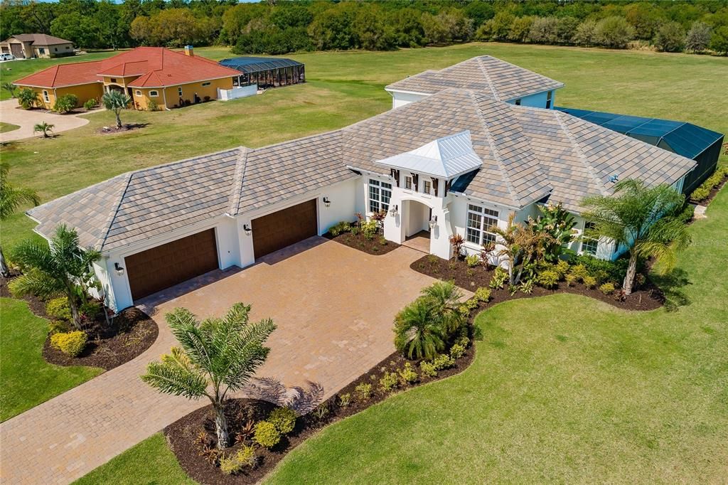 Recently Sold: $1,470,000 (5 beds, 4 baths, 4304 Square Feet)