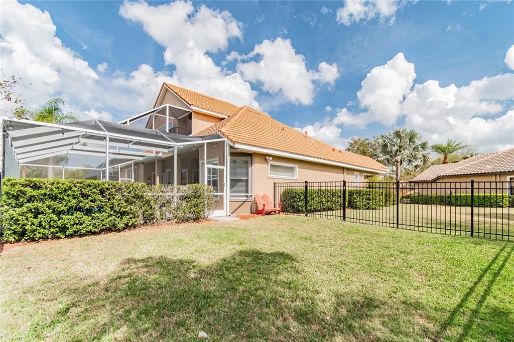 Recently Sold: $999,900 (5 beds, 5 baths, 3897 Square Feet)