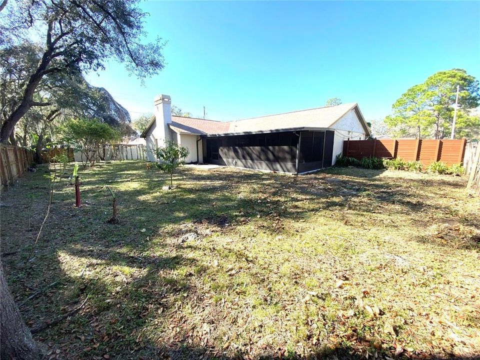 Recently Sold: $340,000 (3 beds, 2 baths, 1554 Square Feet)