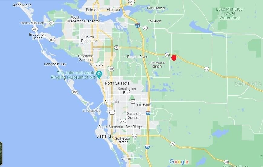 На продажу: $297,400 (1.43 acres)