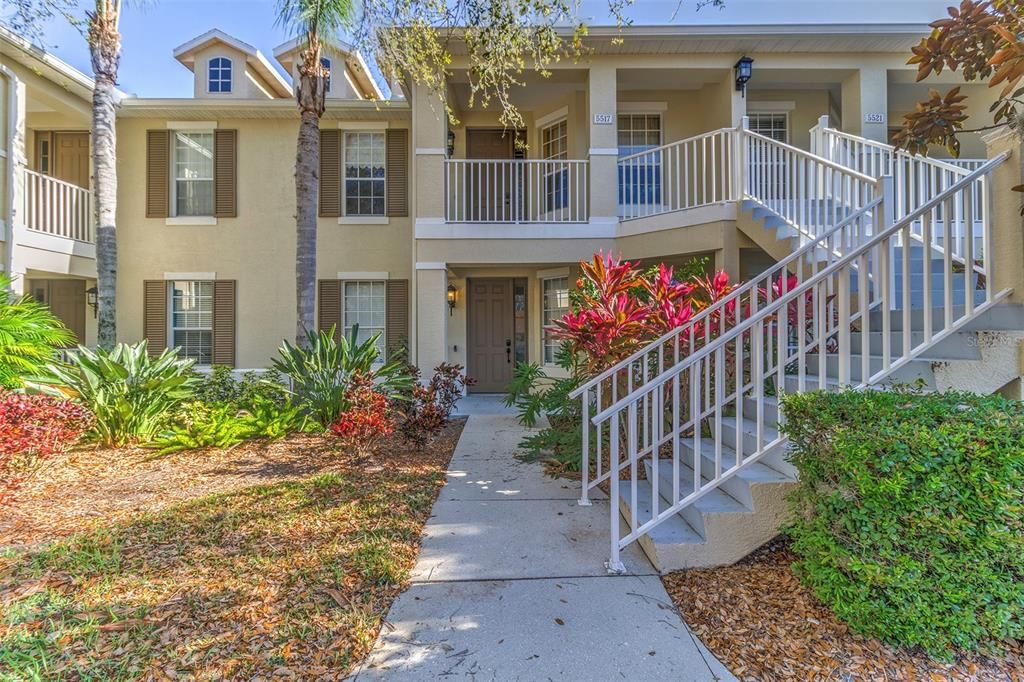 Recently Sold: $295,000 (2 beds, 2 baths, 1496 Square Feet)