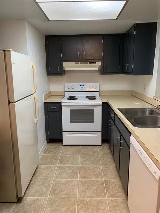 Recently Rented: $1,000 (1 beds, 1 baths, 733 Square Feet)