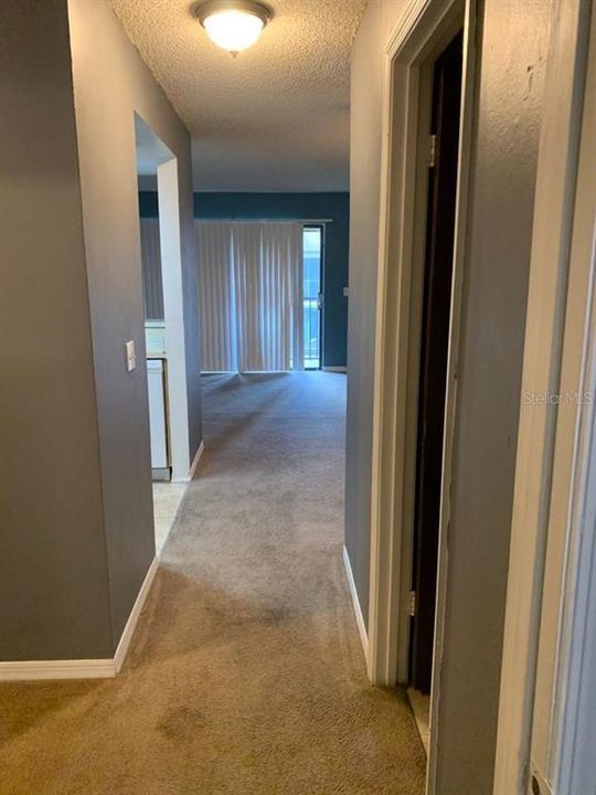 Recently Rented: $1,000 (1 beds, 1 baths, 733 Square Feet)