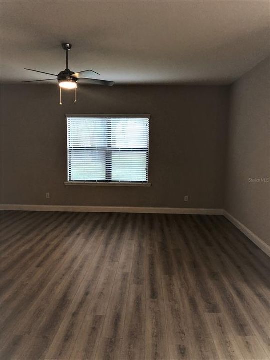 Recently Rented: $2,395 (4 beds, 2 baths, 1832 Square Feet)