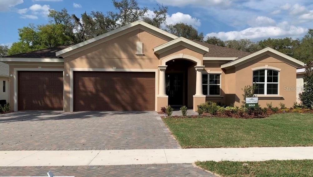 Vendido Recientemente: $665,000 (4 camas, 4 baños, 3387 Pies cuadrados)