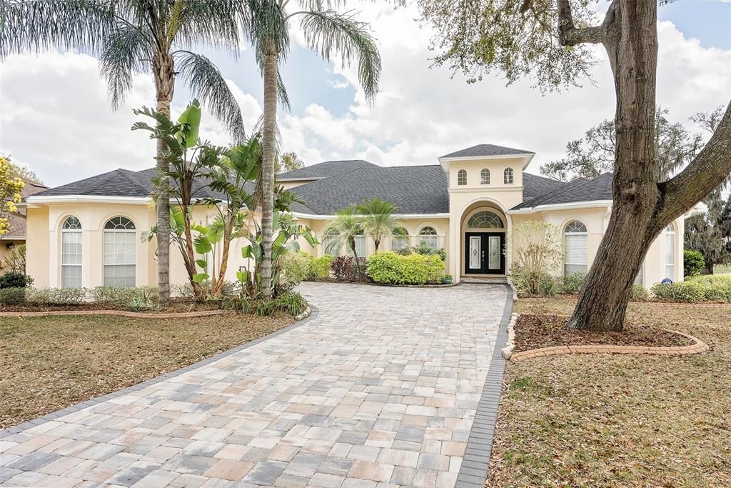 Recently Sold: $624,900 (5 beds, 3 baths, 3715 Square Feet)