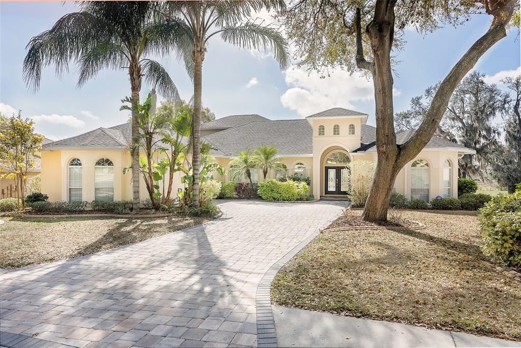 Recently Sold: $624,900 (5 beds, 3 baths, 3715 Square Feet)