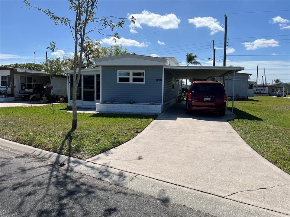 Recently Sold: $89,900 (2 beds, 1 baths, 684 Square Feet)