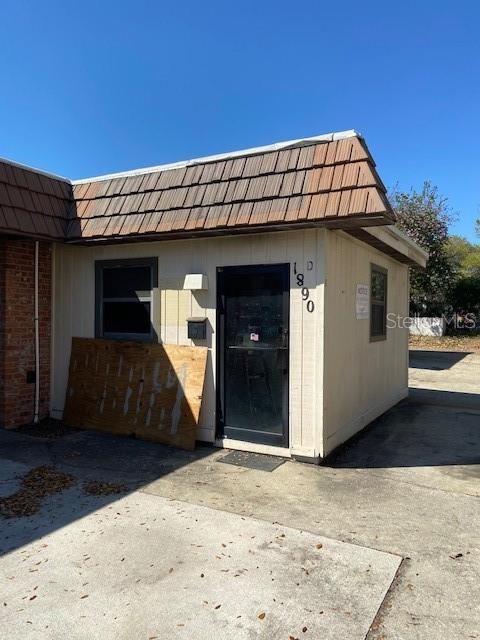Recently Sold: $3,200 (0 beds, 0 baths, 2732 Square Feet)