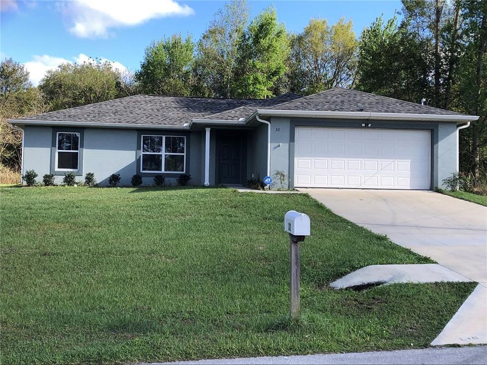 Recently Sold: $234,900 (3 beds, 2 baths, 1451 Square Feet)