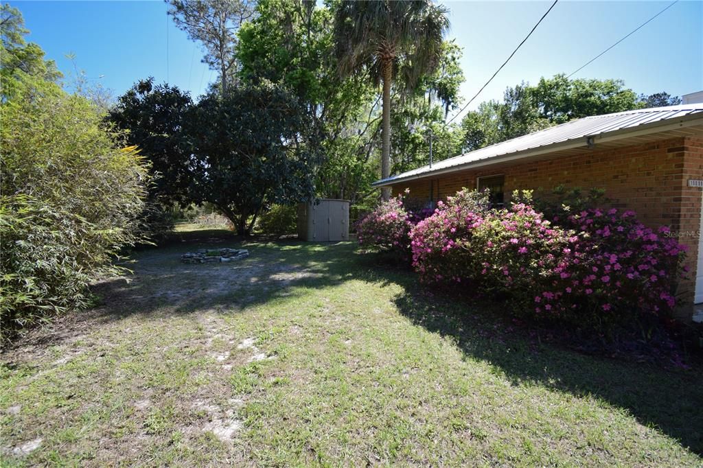Recently Sold: $265,000 (2 beds, 2 baths, 1467 Square Feet)