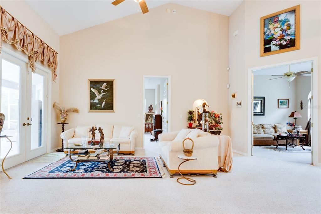 Recently Sold: $1,350,000 (3 beds, 3 baths, 3289 Square Feet)