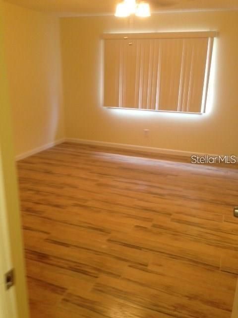 Recently Rented: $2,195 (3 beds, 2 baths, 1370 Square Feet)