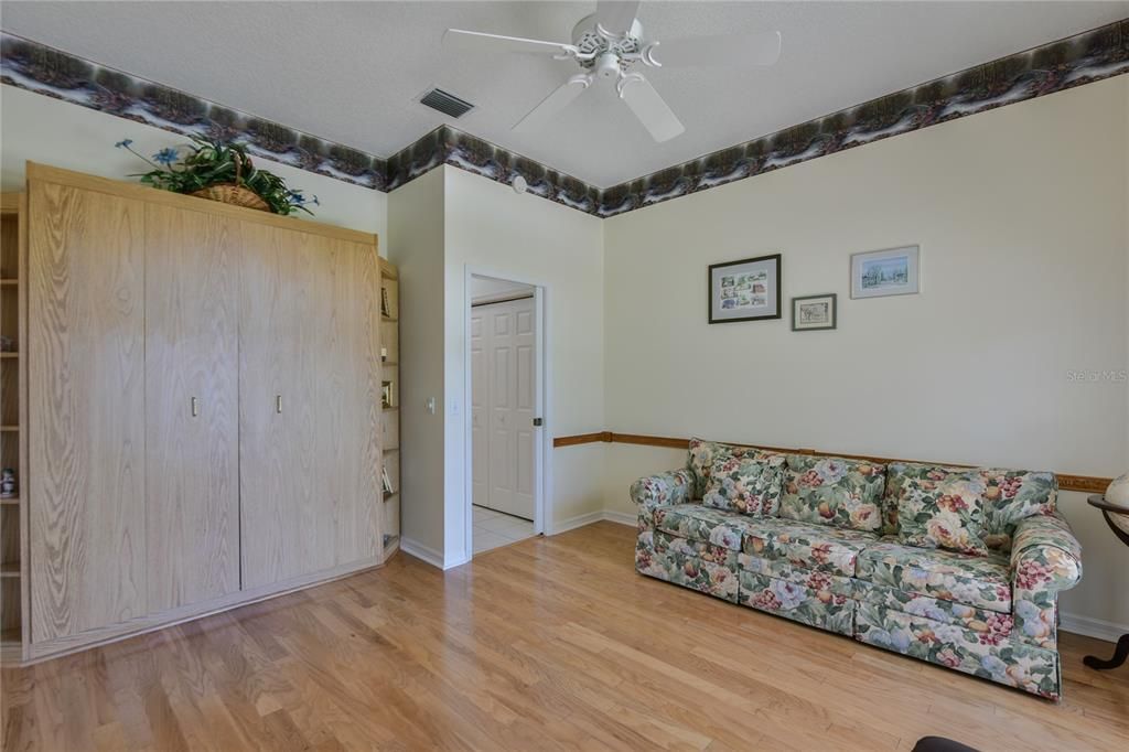 Bedroom 2 - Murphy Bed (Queen size) & Hall Closet