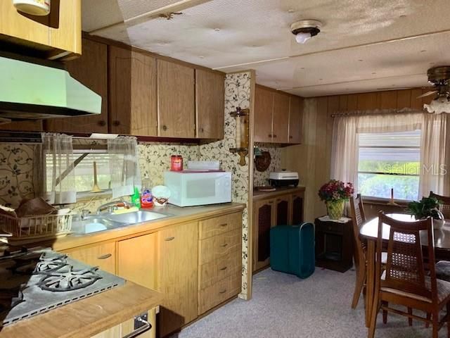 Recently Sold: $69,999 (2 beds, 1 baths, 672 Square Feet)