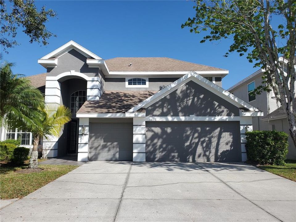 Recently Sold: $840,000 (4 beds, 3 baths, 3474 Square Feet)
