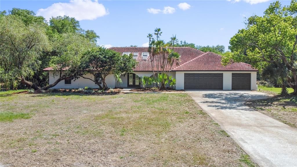 Recently Sold: $620,000 (3 beds, 3 baths, 3352 Square Feet)